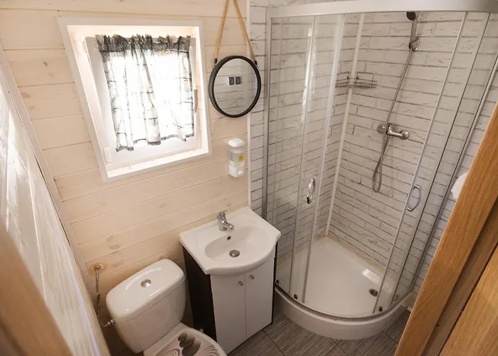 Przyjazna Osada - I Pensión 3*