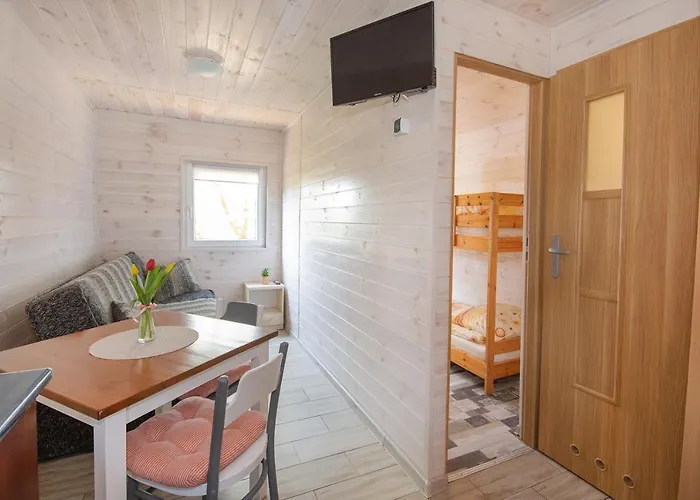 Przyjazna Osada - I Pensión 3*