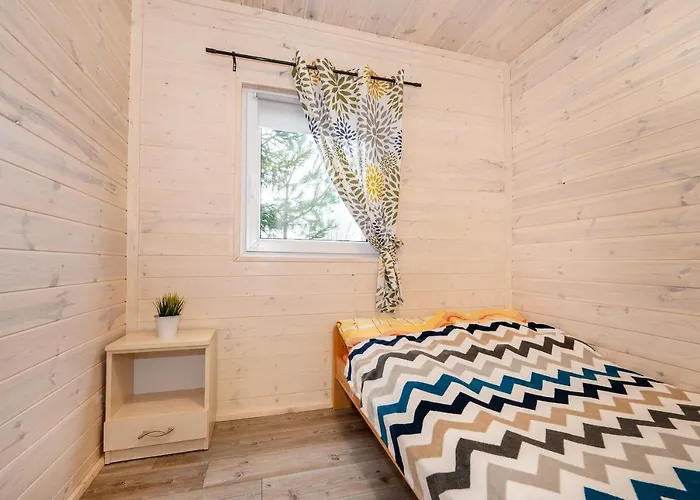 Przyjazna Osada - I Pensión 3*